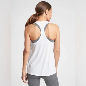 Athleta Ultimate Train Tank Top size  M